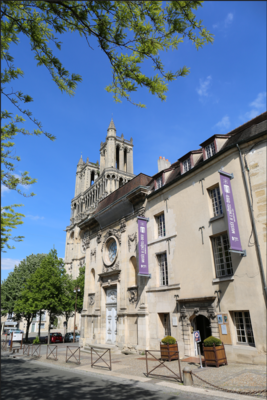 Musée de l’Hôtel-Dieu de Mantes-la-Jolie - Collection permanente 