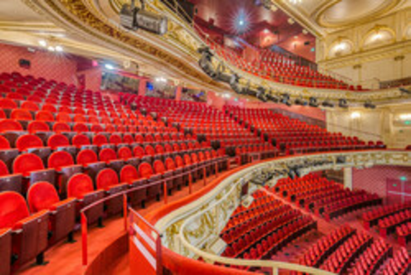 Théâtre Mogador (Paris)
